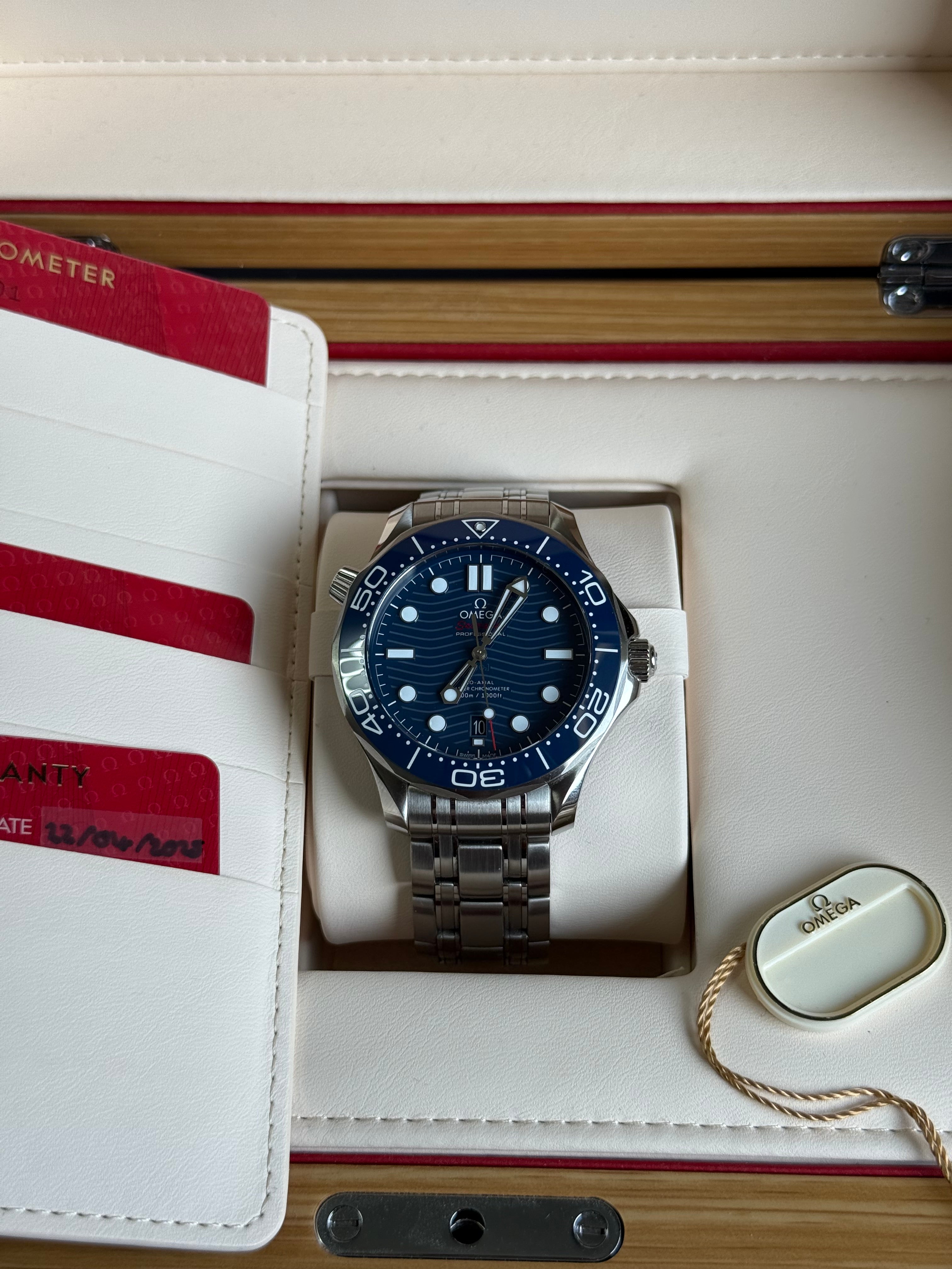 Omega Seamaster 300m 42mm - Blue 2025