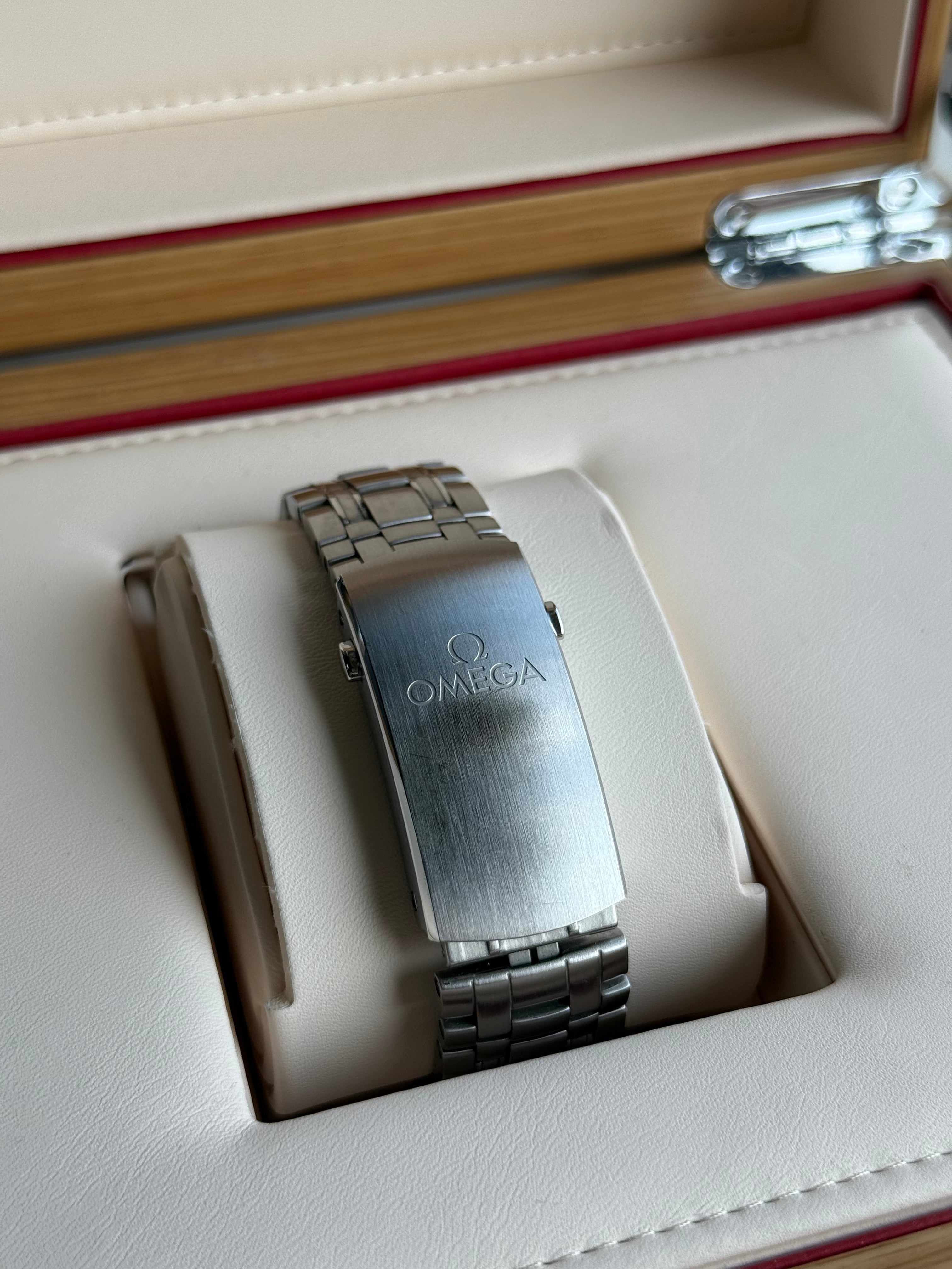 Omega Seamaster 300m 42mm - Blue 2025