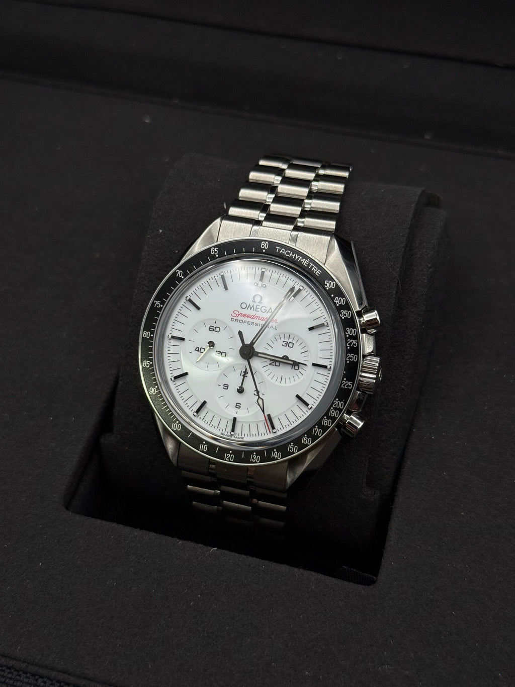 Omega Speedmaster Moonwatch Professional Sapphire
