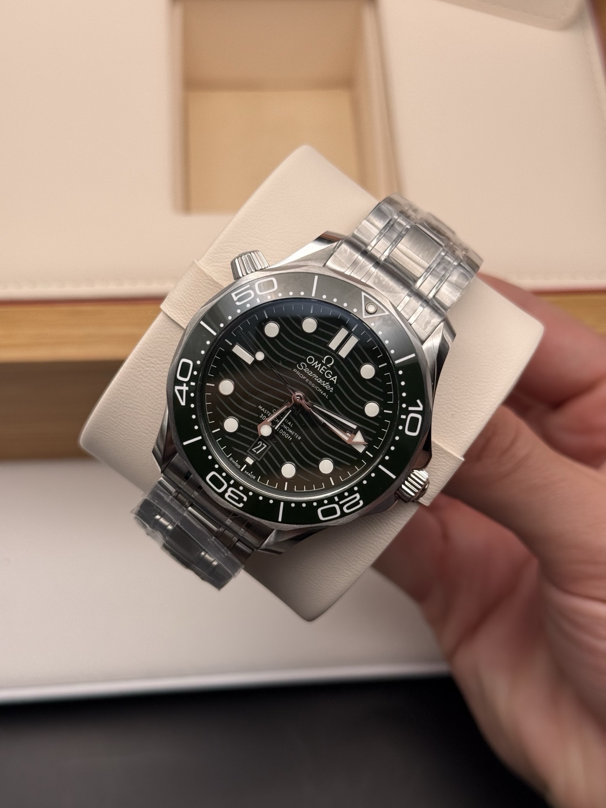 A Omega Seamaster Professional 300M Green, shown as a similar example